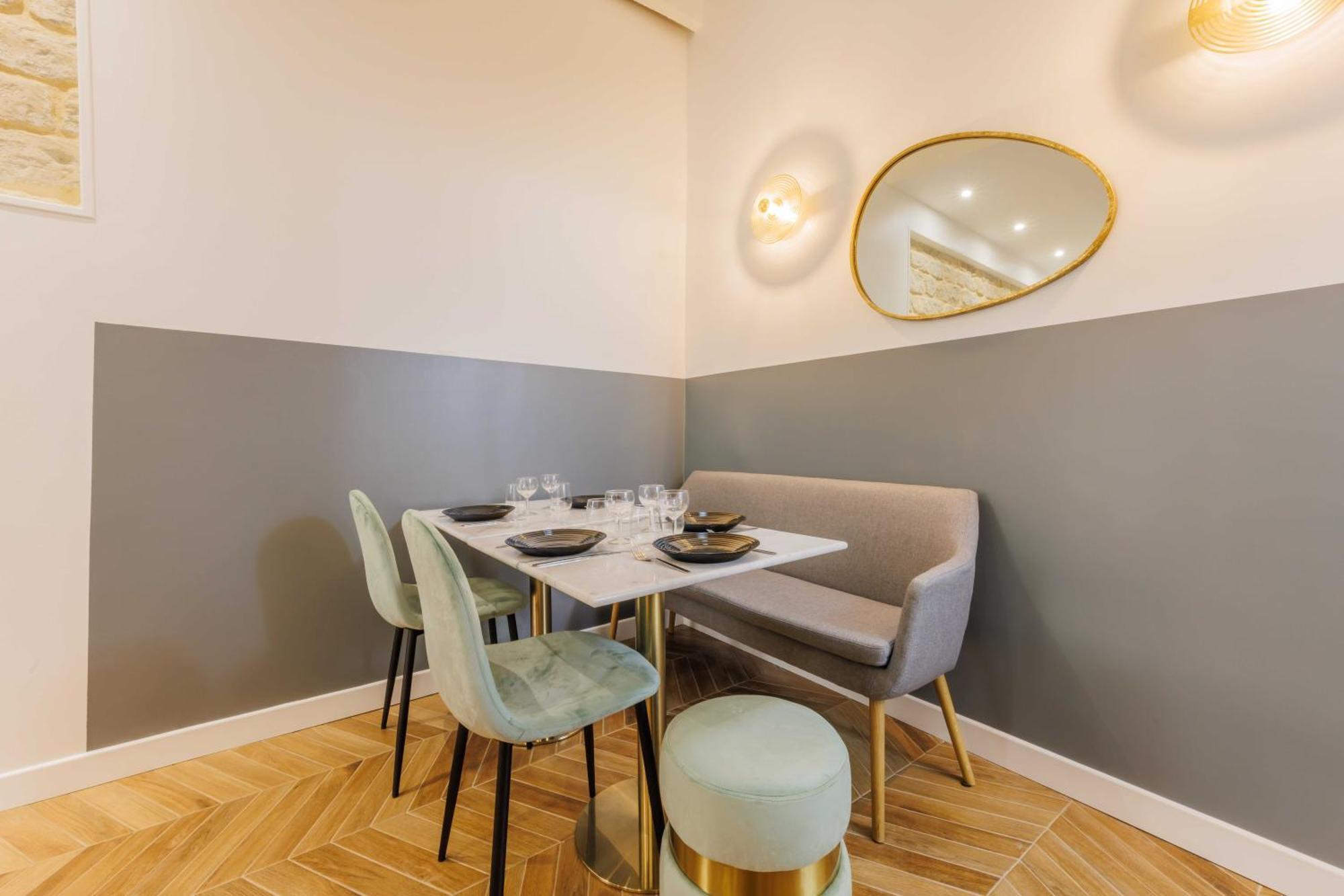 Charmant Appartement 2Br-6P - Gare De L'Est Parijs Buitenkant foto