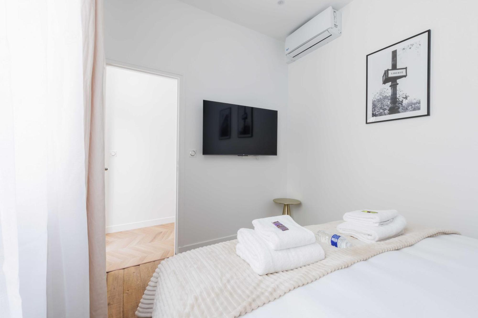 Charmant Appartement 2Br-6P - Gare De L'Est Parijs Buitenkant foto